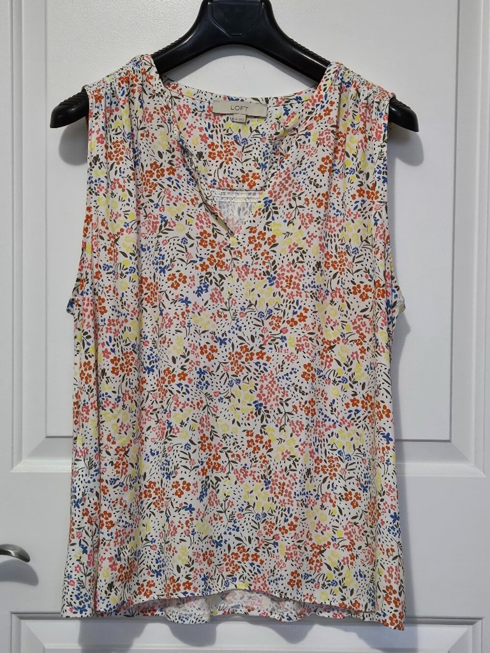 LOFT Plus XXL Ditsy Floral Print Sleeveless Corpcore Blouse
